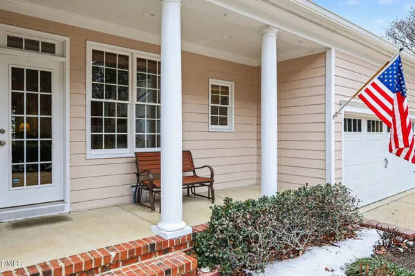 $775,000 | 100 Ferncroft Court, Cary, NC 27519