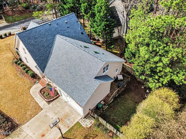 $775,000 | 100 Ferncroft Court, Cary, NC 27519
