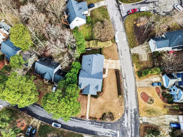 $775,000 | 100 Ferncroft Court, Cary, NC 27519