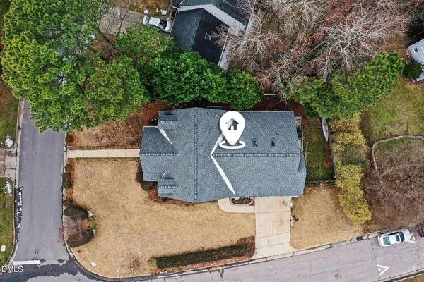 $775,000 | 100 Ferncroft Court, Cary, NC 27519