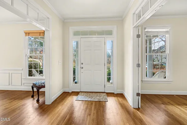 $775,000 | 100 Ferncroft Court, Cary, NC 27519