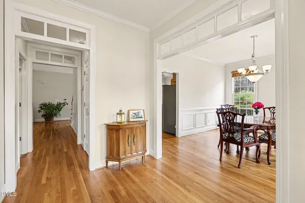 $775,000 | 100 Ferncroft Court, Cary, NC 27519