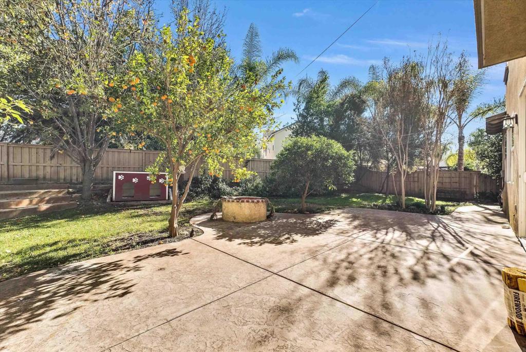 45418 Seagull Way Temecula, CA 92592 - Photo 27 of 31 a view of a yard with plants and trees