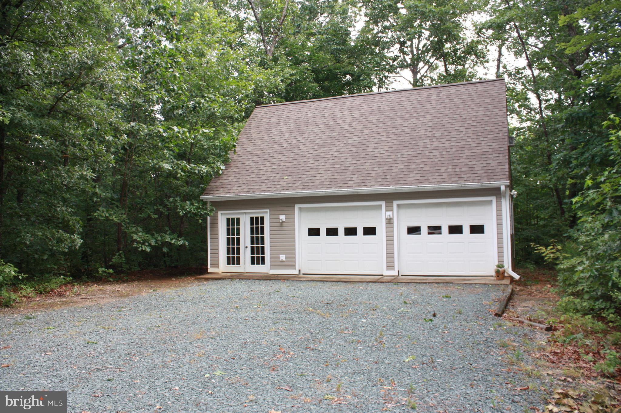 1483 Roundabout Road Louisa, VA 23093 - Photo 8 of 23 Gallery Image 8