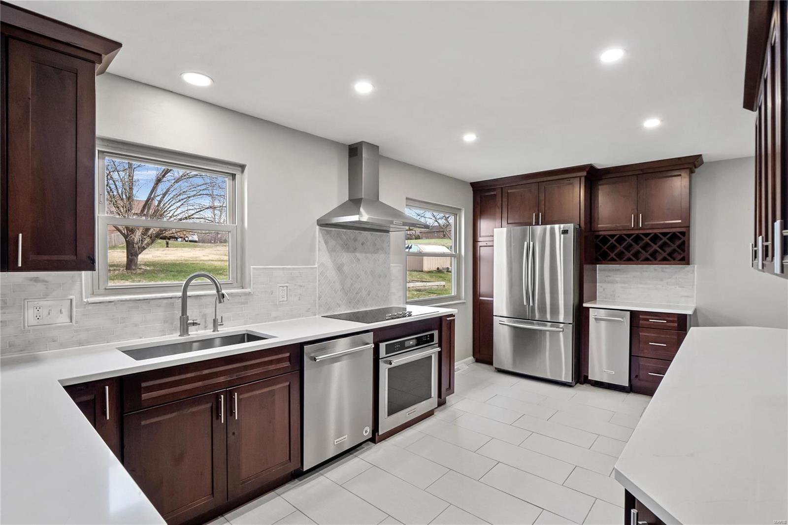 311 Clara Street Eureka, MO 63025 - Photo 6 of 26