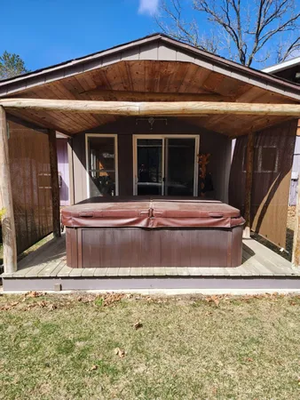 $295,000 | 520 North 4th Avenue, Lohrville, WI 54970