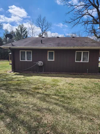 $295,000 | 520 North 4th Avenue, Lohrville, WI 54970