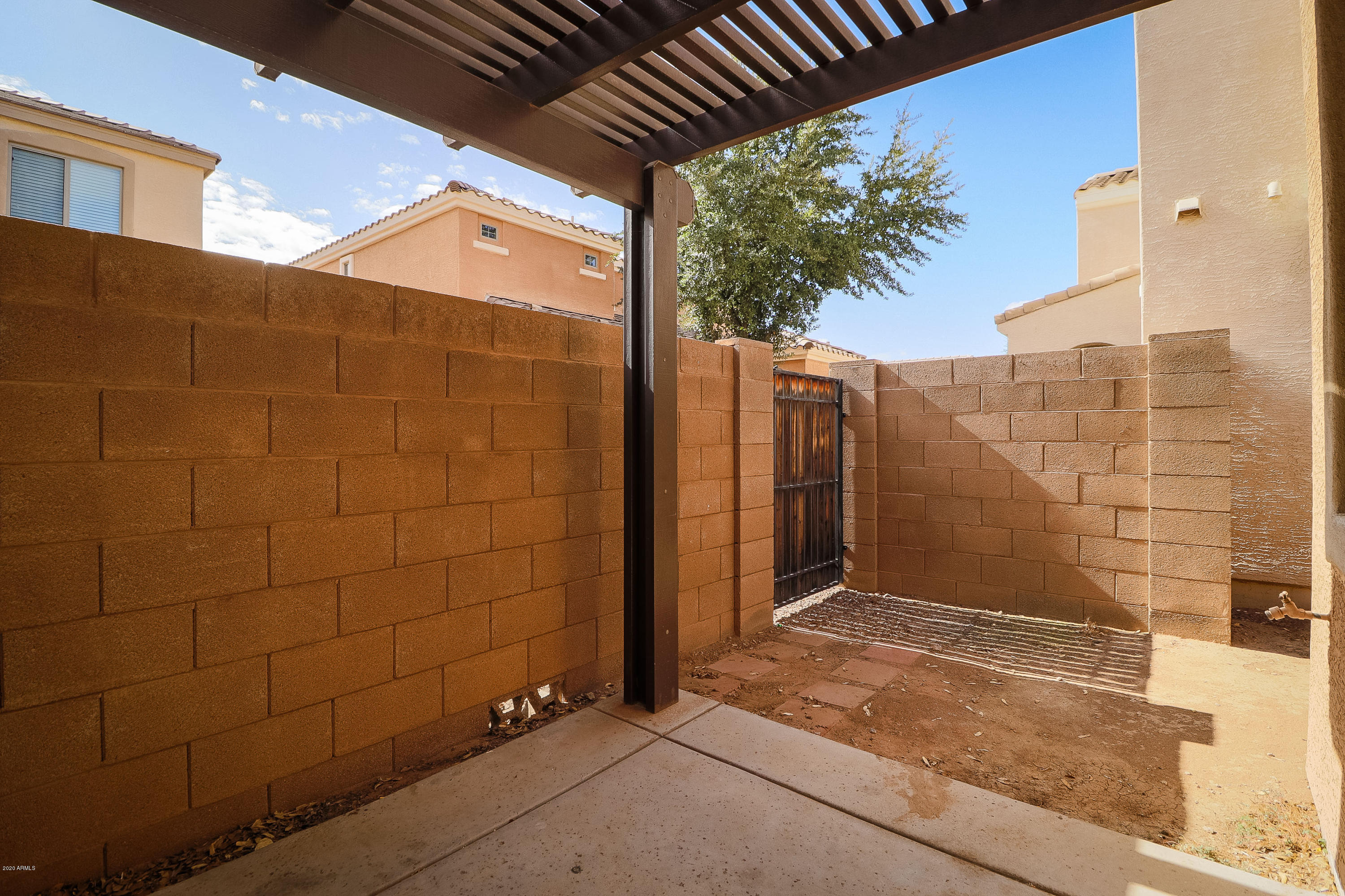 1716 South Martingale Road Gilbert, AZ 85295 - Photo 31 of 32 C (4)