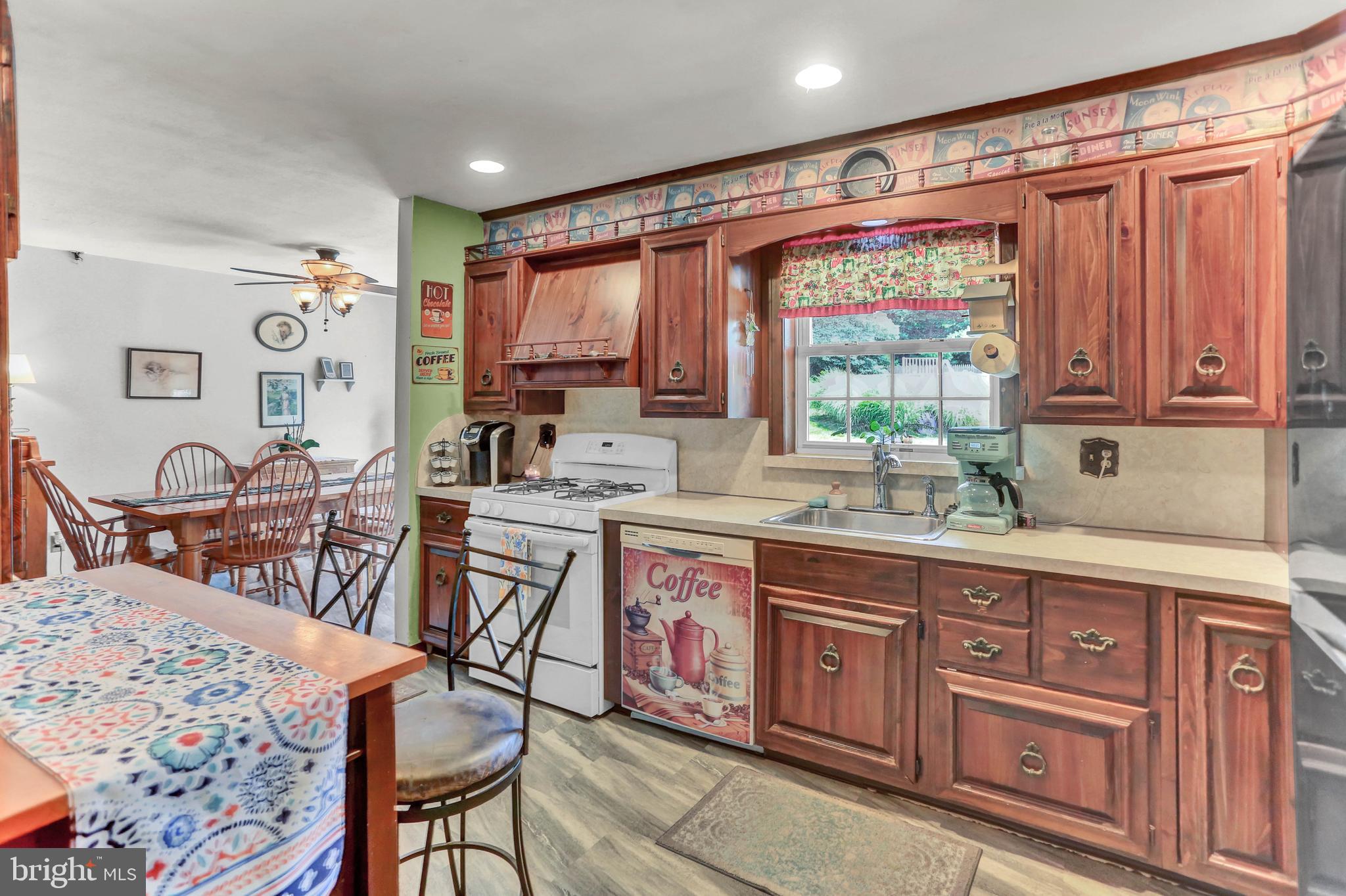 2251 Ridge Road York, PA 17406 - Photo 15 of 39 Gallery Image 15