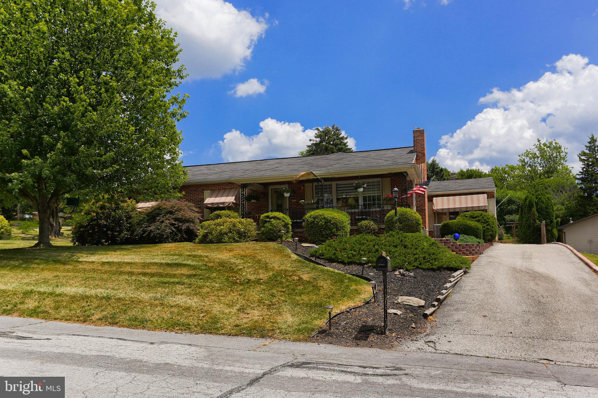 2251 Ridge Road York, PA 17406 - Photo 6 of 39 Gallery Image 6