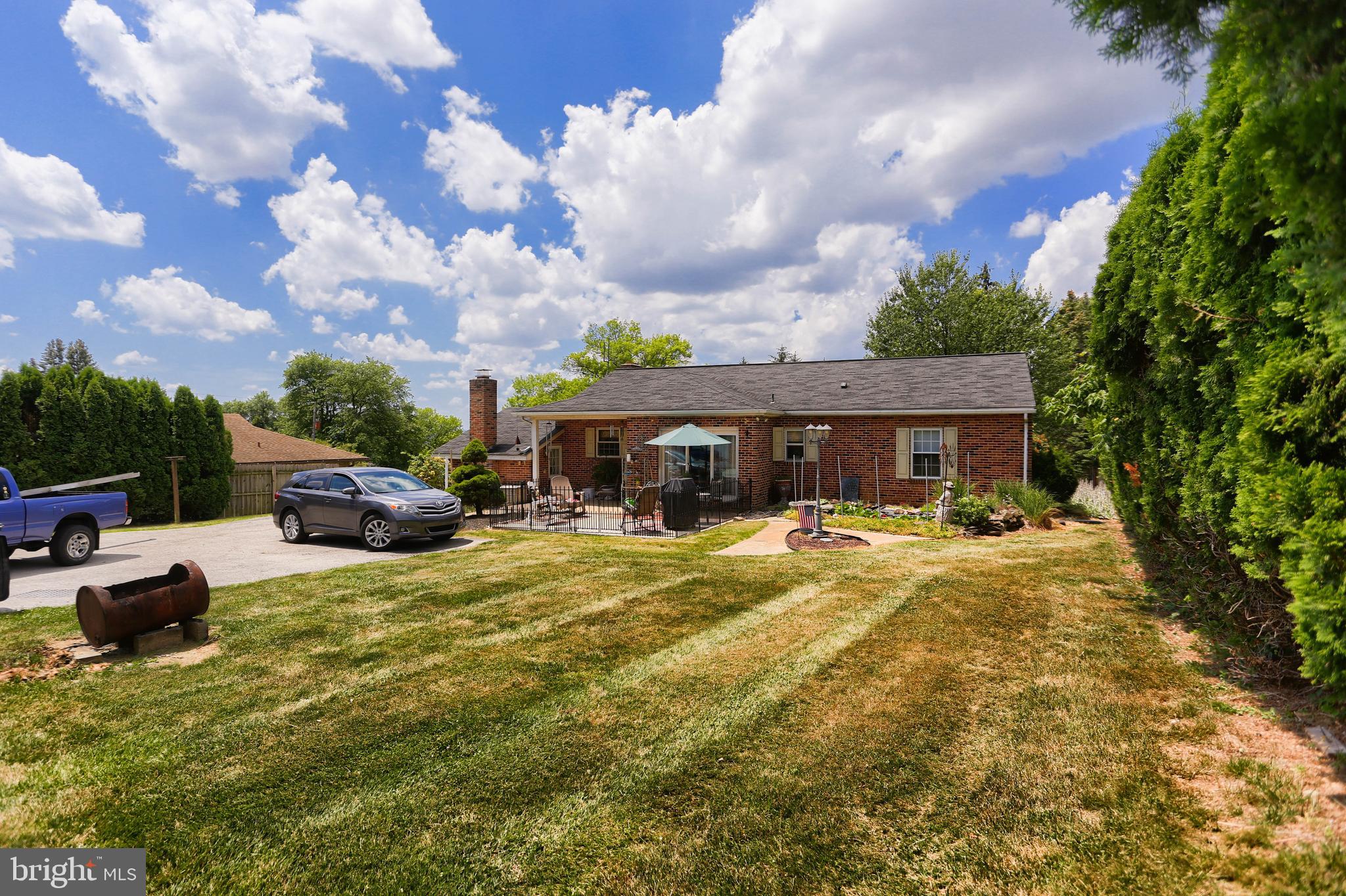 2251 Ridge Road York, PA 17406 - Photo 7 of 39 Gallery Image 7