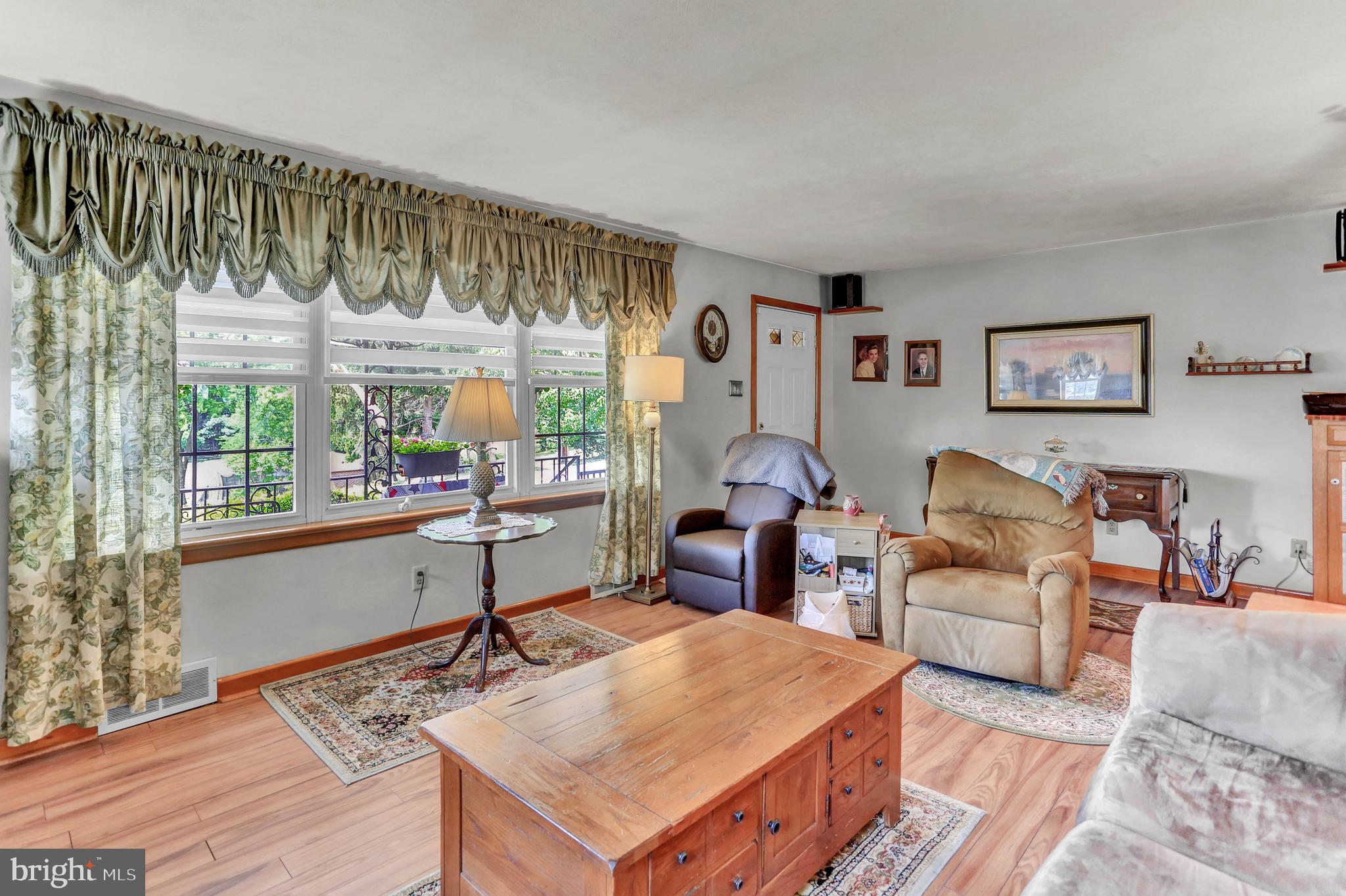 2251 Ridge Road York, PA 17406 - Photo 9 of 39 Gallery Image 9