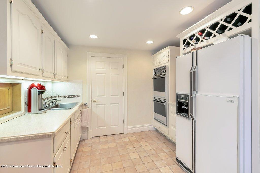 7 Beaver Dam Road Colts Neck, NJ 07722 - Photo 17 of 52 Prep Kitchen