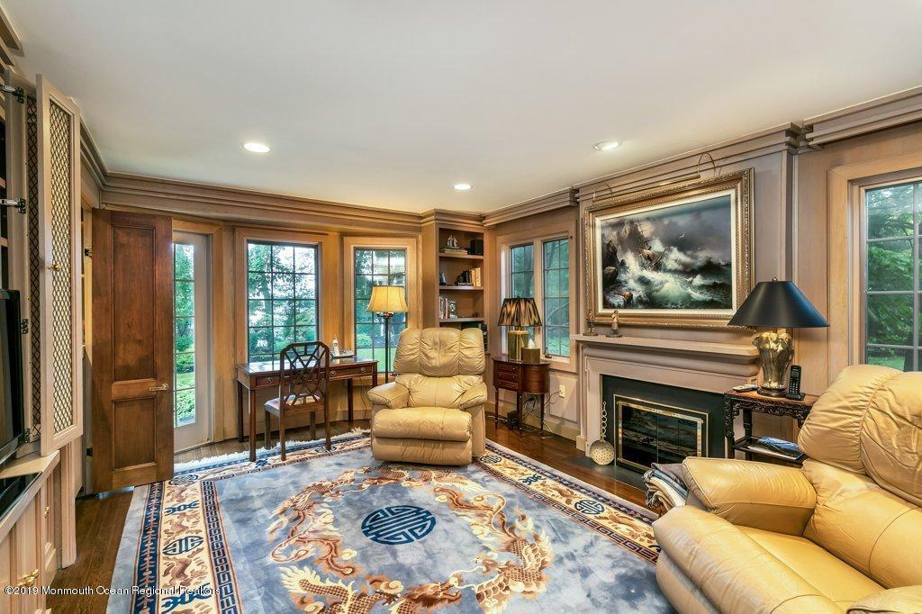 7 Beaver Dam Road Colts Neck, NJ 07722 - Photo 18 of 52 Study - Custom Cabinetry