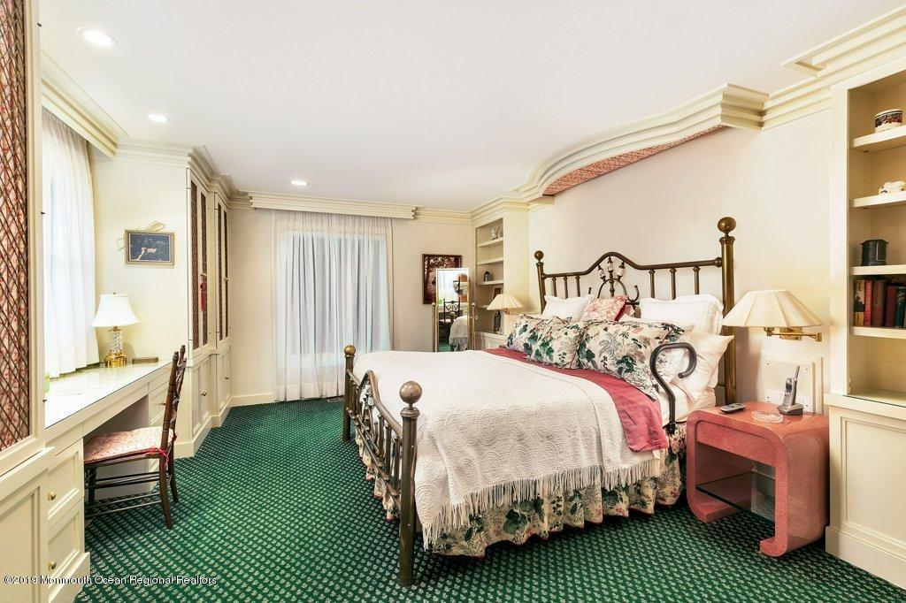 7 Beaver Dam Road Colts Neck, NJ 07722 - Photo 23 of 52 1st Floor Master Bedroom