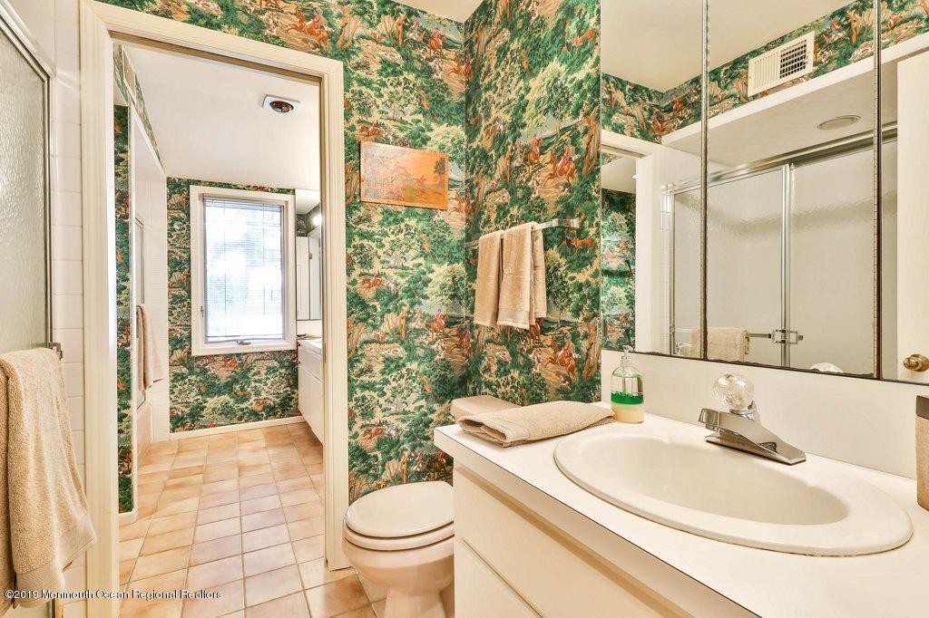 7 Beaver Dam Road Colts Neck, NJ 07722 - Photo 35 of 52 Back-to-Back Full Bathrooms