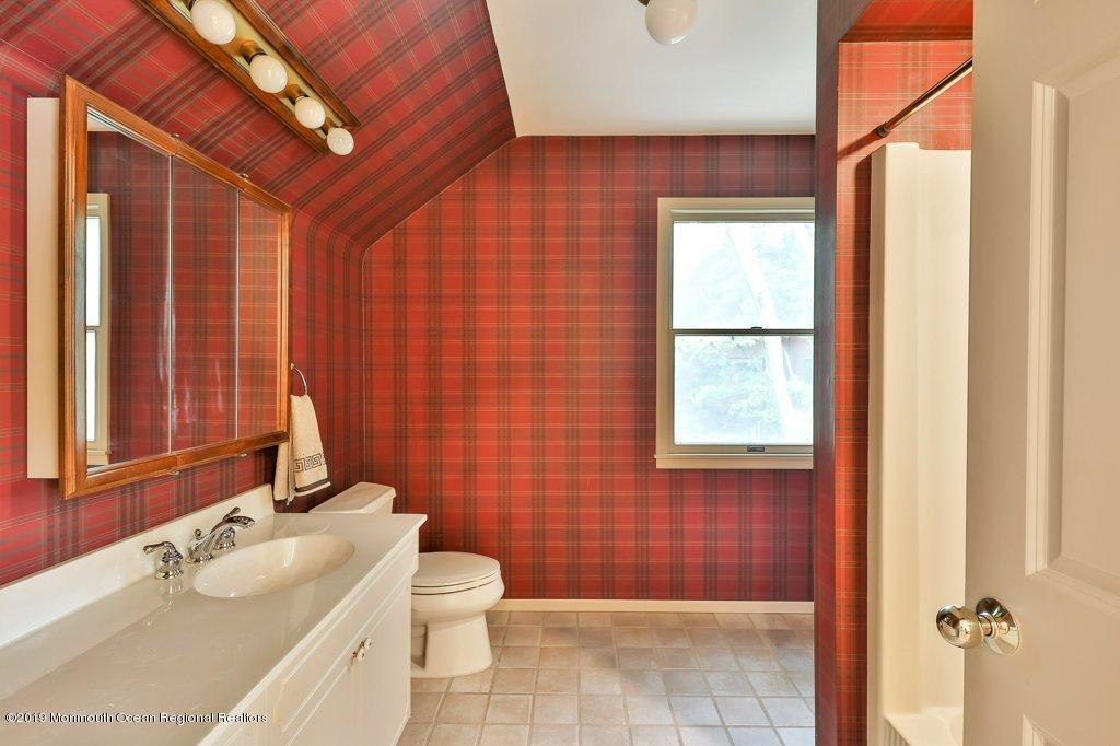 7 Beaver Dam Road Colts Neck, NJ 07722 - Photo 43 of 52 Au Pair/Guest Apartment