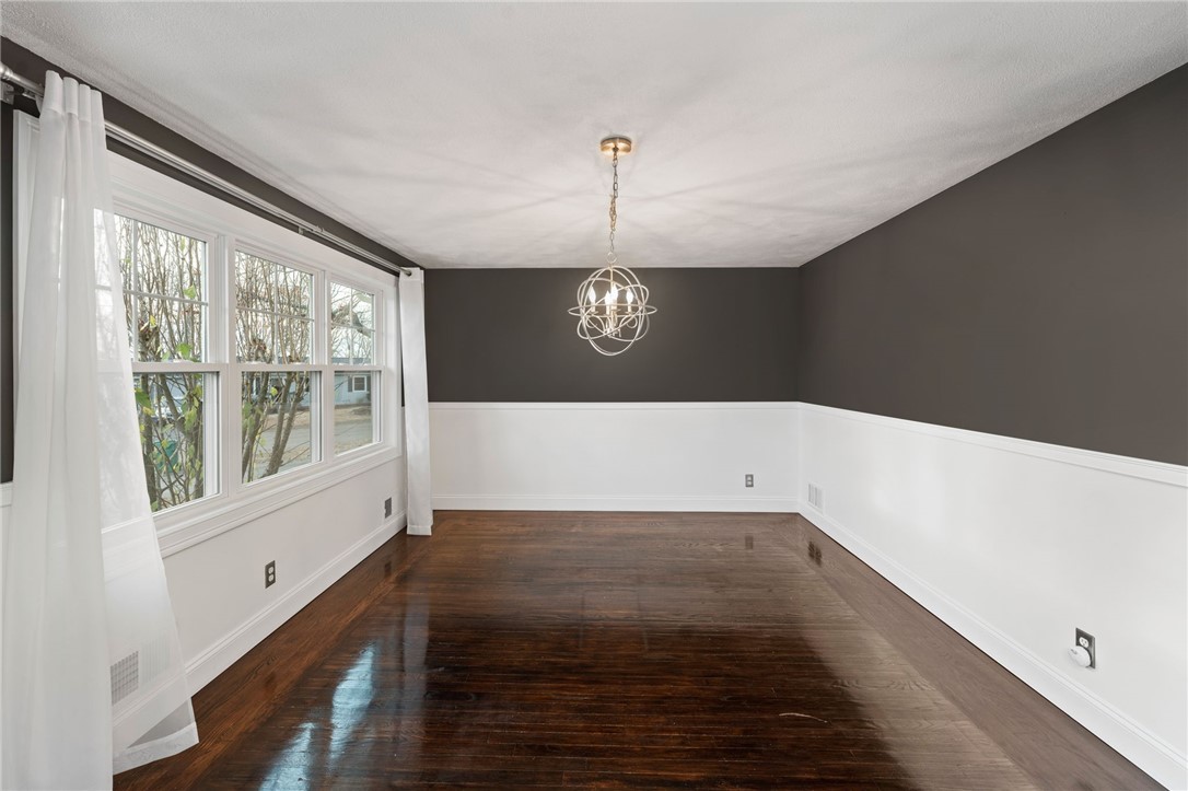 69 Hilton Road Warwick, RI 02889 - Photo 13 of 40