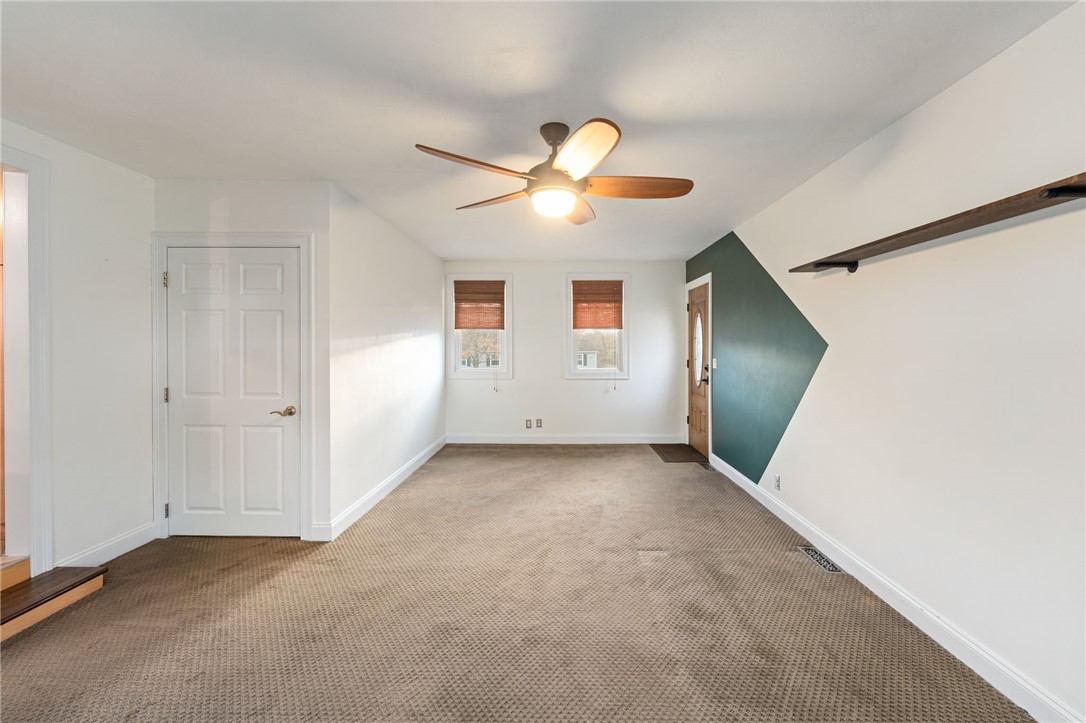 69 Hilton Road Warwick, RI 02889 - Photo 15 of 40