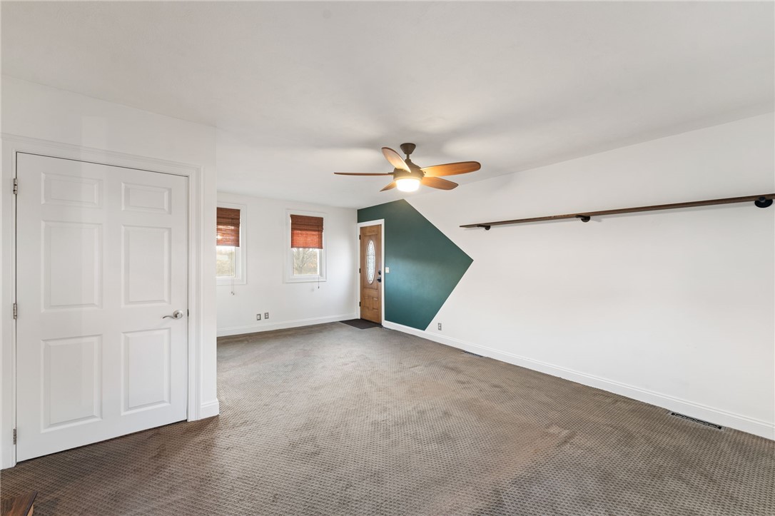 69 Hilton Road Warwick, RI 02889 - Photo 17 of 40