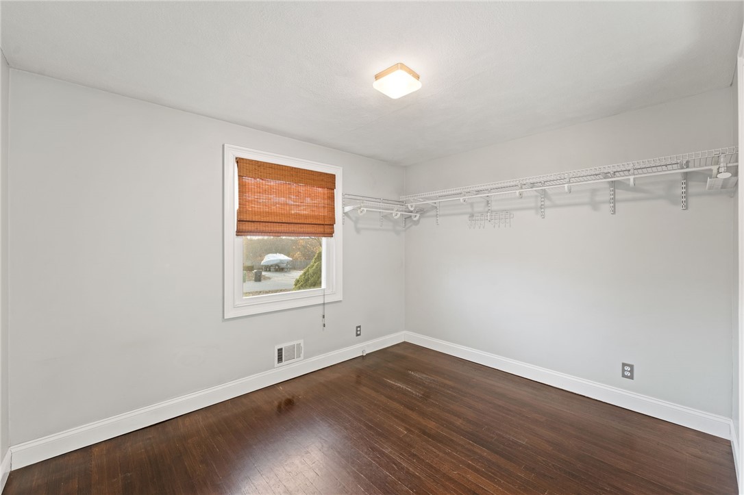 69 Hilton Road Warwick, RI 02889 - Photo 20 of 40