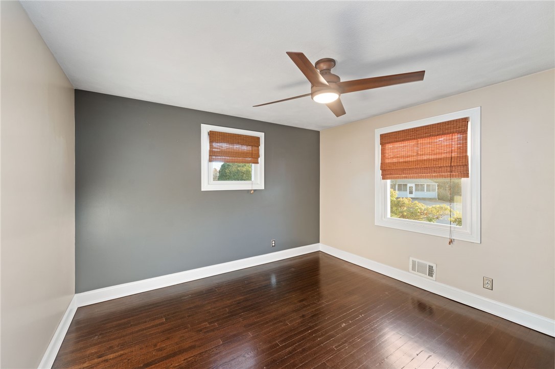 69 Hilton Road Warwick, RI 02889 - Photo 24 of 40