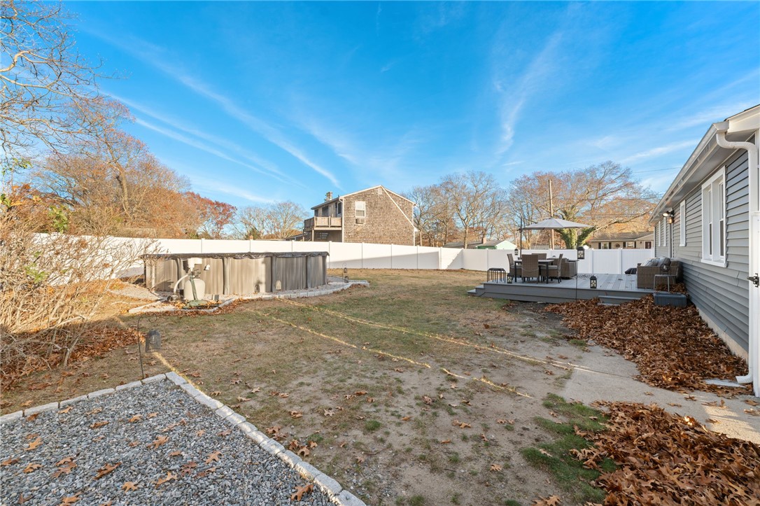 69 Hilton Road Warwick, RI 02889 - Photo 27 of 40