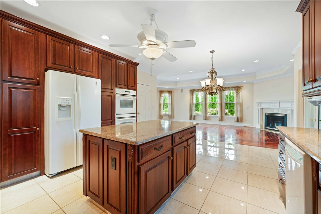 241 Channel View Warwick, RI 02889 - Photo 14 of 39