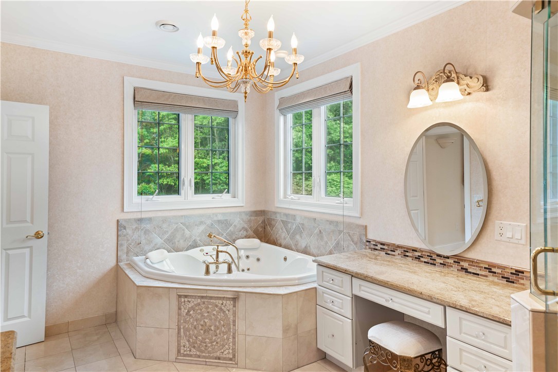 241 Channel View Warwick, RI 02889 - Photo 22 of 39