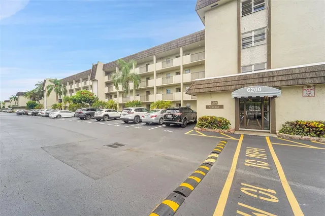 $2,500 | 6200 Northwest 44th Street, Unit 106, Lauderhill, FL 33319