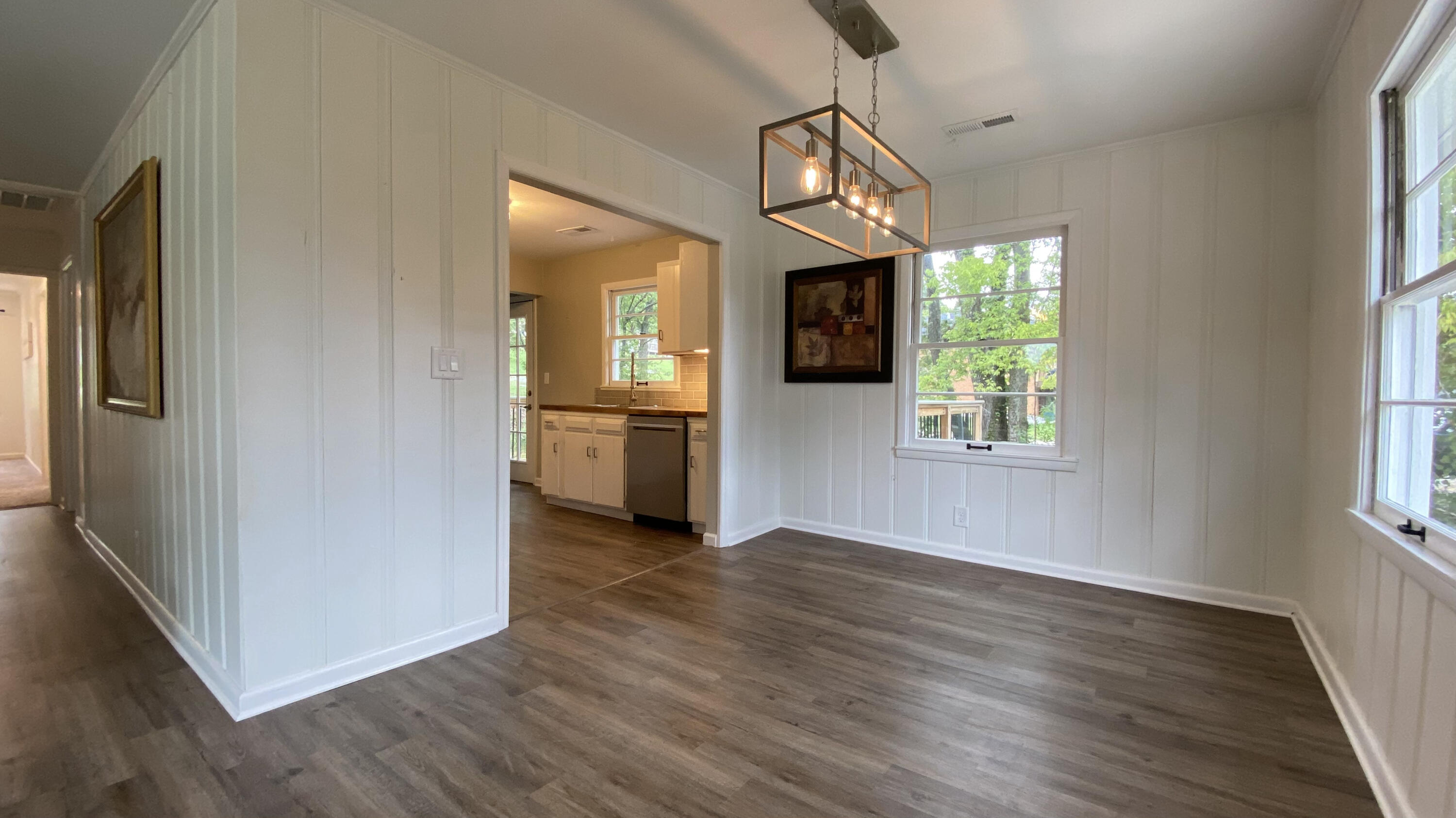 8101 Dudley Road Chattanooga, TN 37421 - Photo 14 of 93 White walls allow any decor