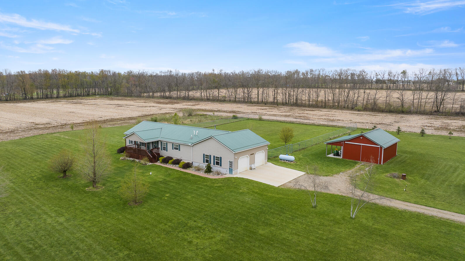 11755 Goffe Rd Hanover MI-71