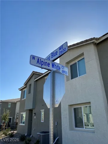 $1,800 | 6812 Alpine White Court, North Las Vegas, NV 89086