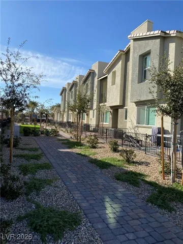 $1,800 | 6812 Alpine White Court, North Las Vegas, NV 89086