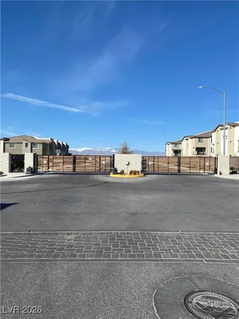 $1,800 | 6812 Alpine White Court, North Las Vegas, NV 89086