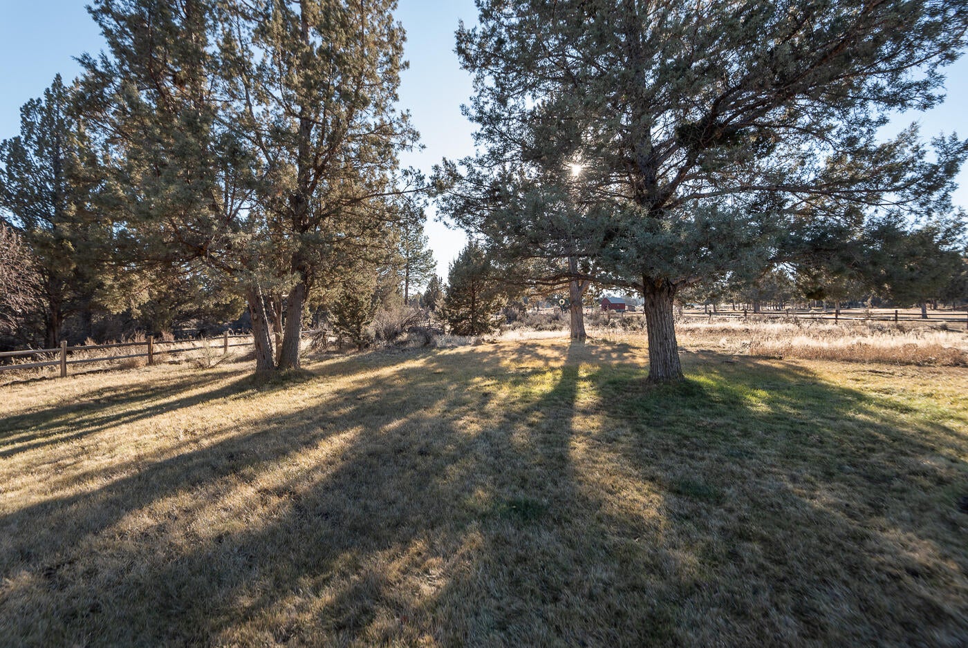 18955 Pinehurst Road Bend, OR 97703 - Photo 37 of 39 Pinehurst_Chris-4
