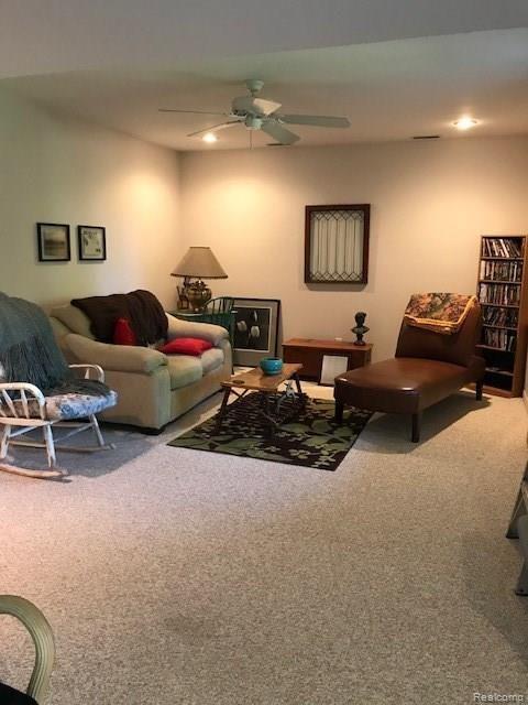 1227 Baker Road Fenton, MI 48430 - Photo 28 of 32 Baker 1227 20.jpg