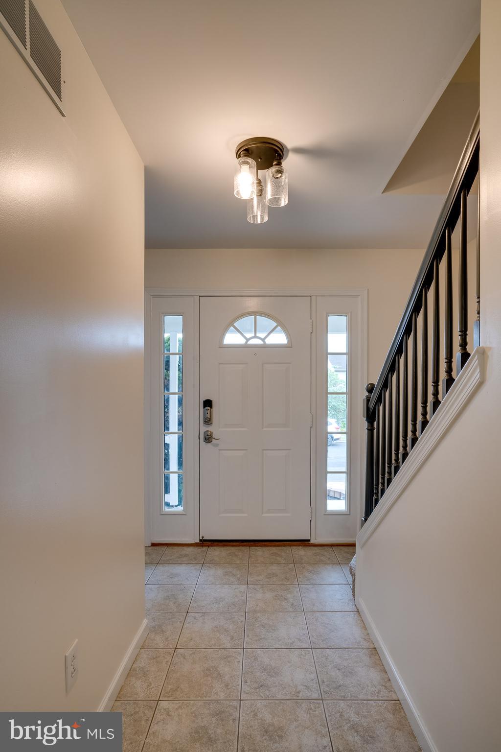 23 Roxberry Drive Reading, PA 19608 - Photo 4 of 42