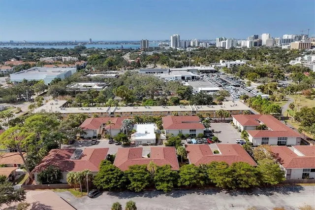 $199,000 | 2121 Wood Street, Unit C110, Sarasota, FL 34237