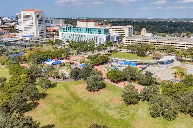 $199,000 | 2121 Wood Street, Unit C110, Sarasota, FL 34237