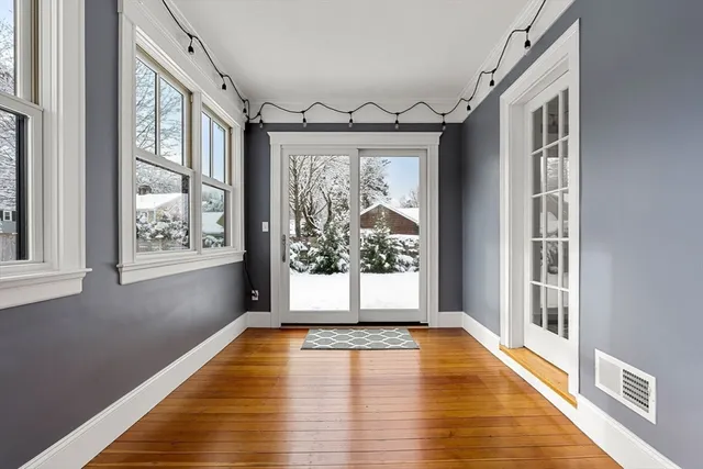 $2,199,000 | 61 Grove Street, Winchester, MA 01890