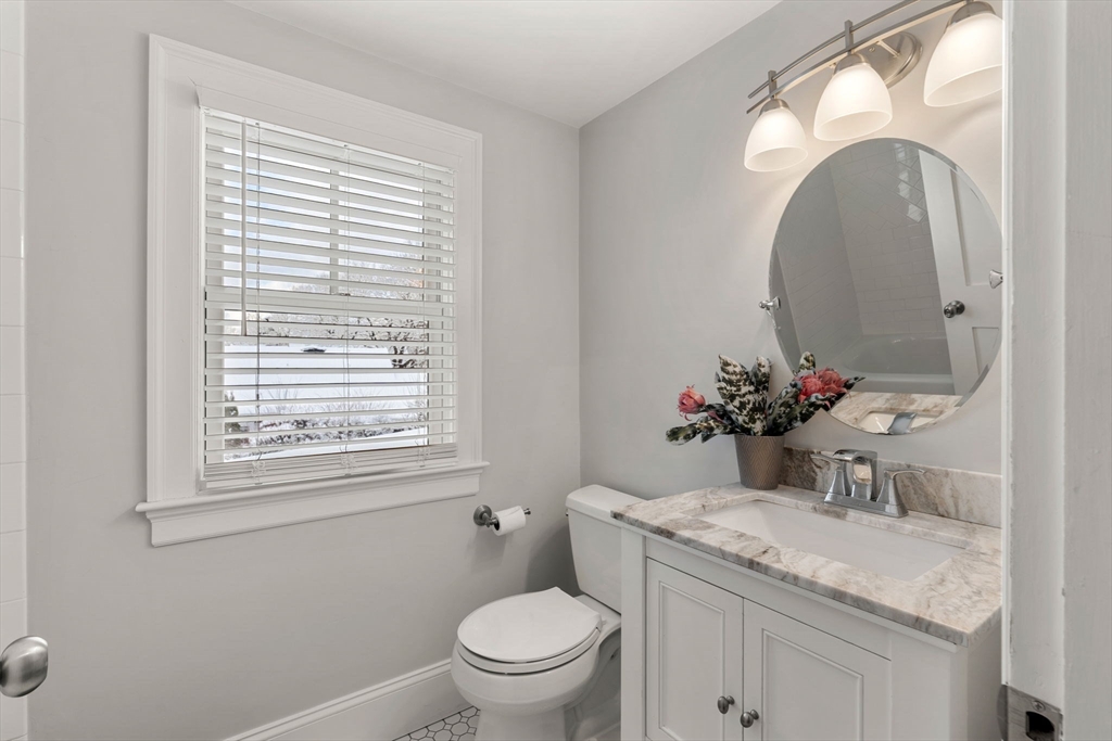 61 Grove Street Winchester, MA 01890 - Photo 26 of 42