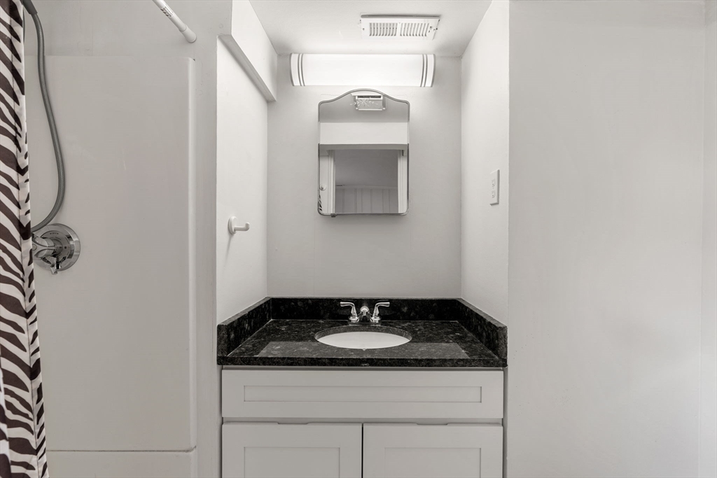 61 Grove Street Winchester, MA 01890 - Photo 39 of 42