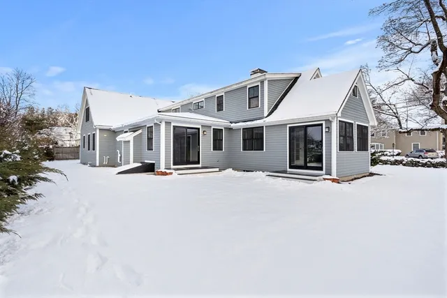 $2,199,000 | 61 Grove Street, Winchester, MA 01890