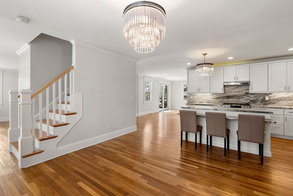 61 Grove Street Winchester, MA 01890 - Photo 7 of 42