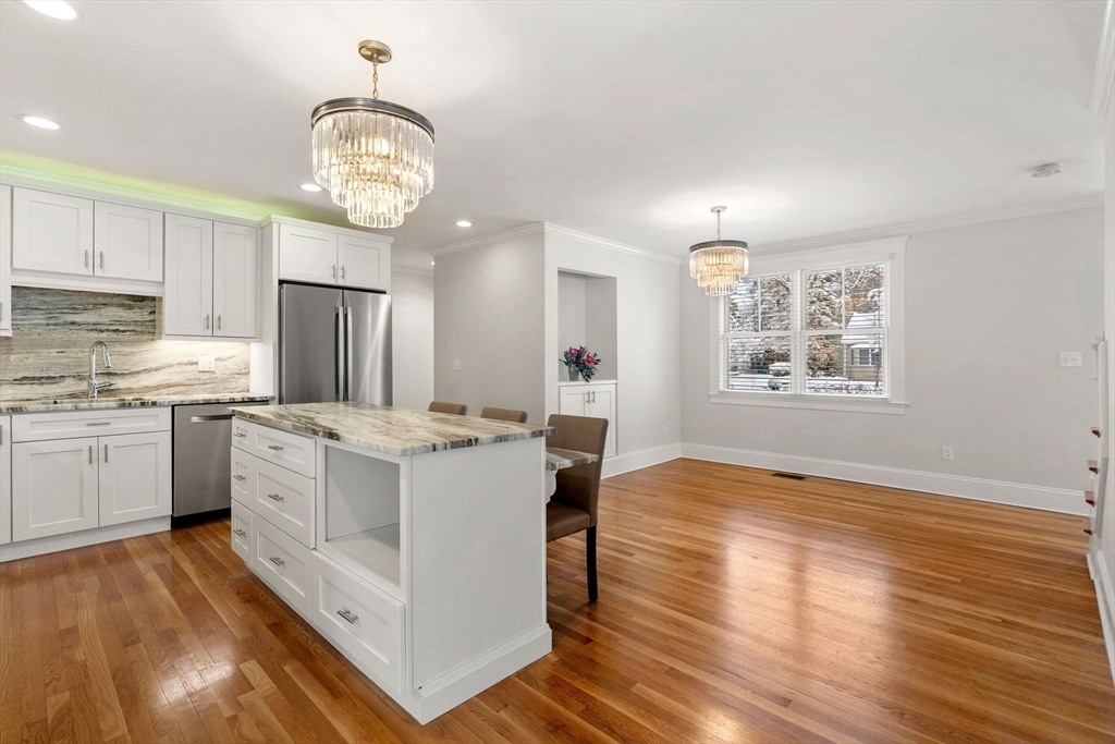 61 Grove Street Winchester, MA 01890 - Photo 9 of 42