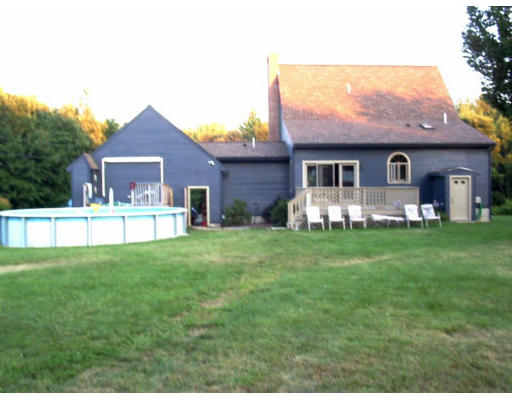79 Stephen French Road Swansea, MA 02777 - Photo 4 of 6 Gallery Image 4