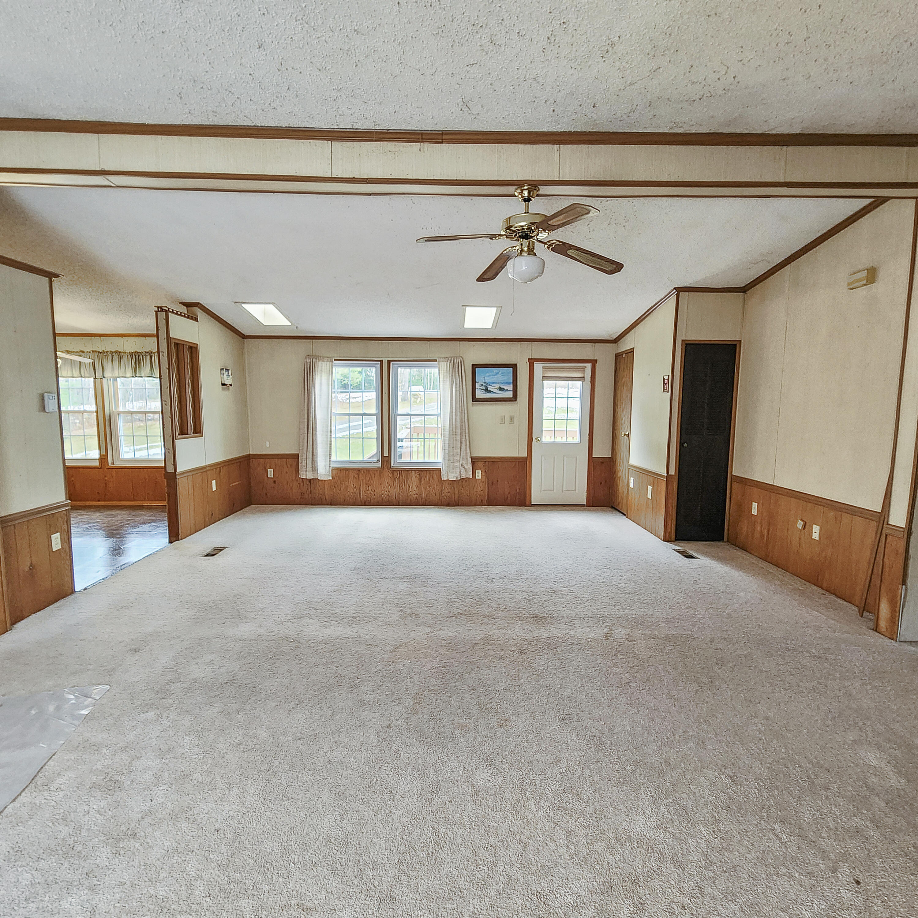 298 Burrill Hill Road Norridgewock, ME 04957 - Photo 10 of 42 20251125_125927