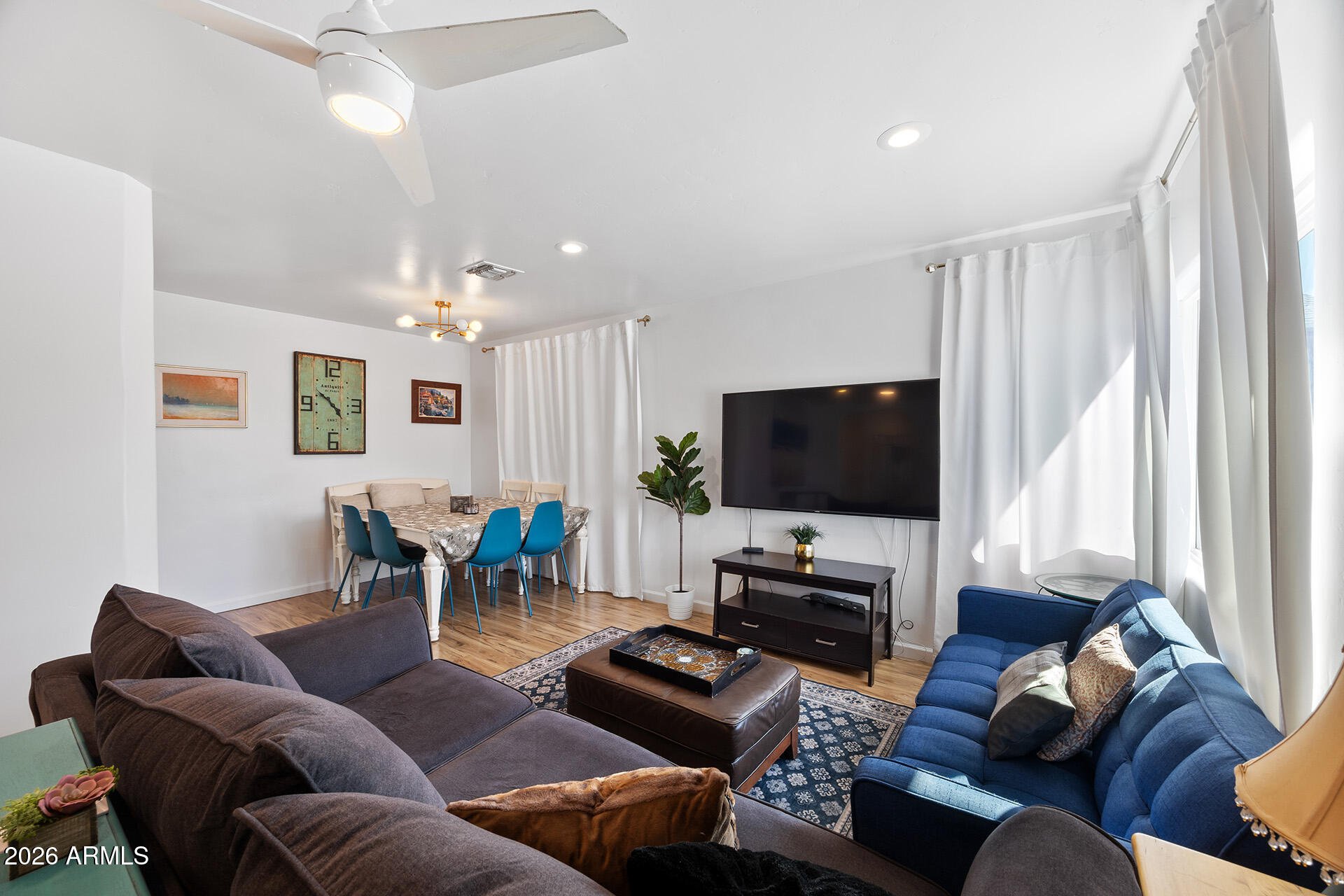2825 North Greenfield Road Phoenix, AZ 85006 - Photo 6 of 28 Gallery Image 6