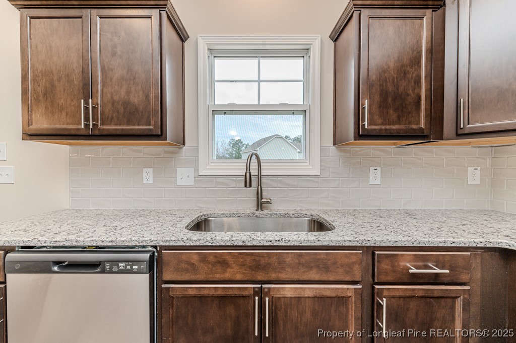 64 Onslow Court Spring Lake, NC 28390 - Photo 16 of 31